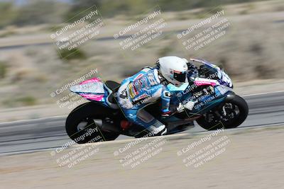 media/Jan-15-2026-Racers Edge (Thu) [[dfebeb70ab]]/2-A Group/Session 3 (Turn 15 Inside Pans)/